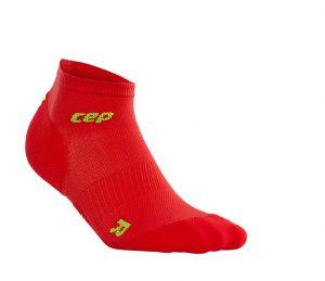 CEP_ultralight_low_cut_socks_redgreen_WP5AMD_m_WP4AMD_w_single_72dpi